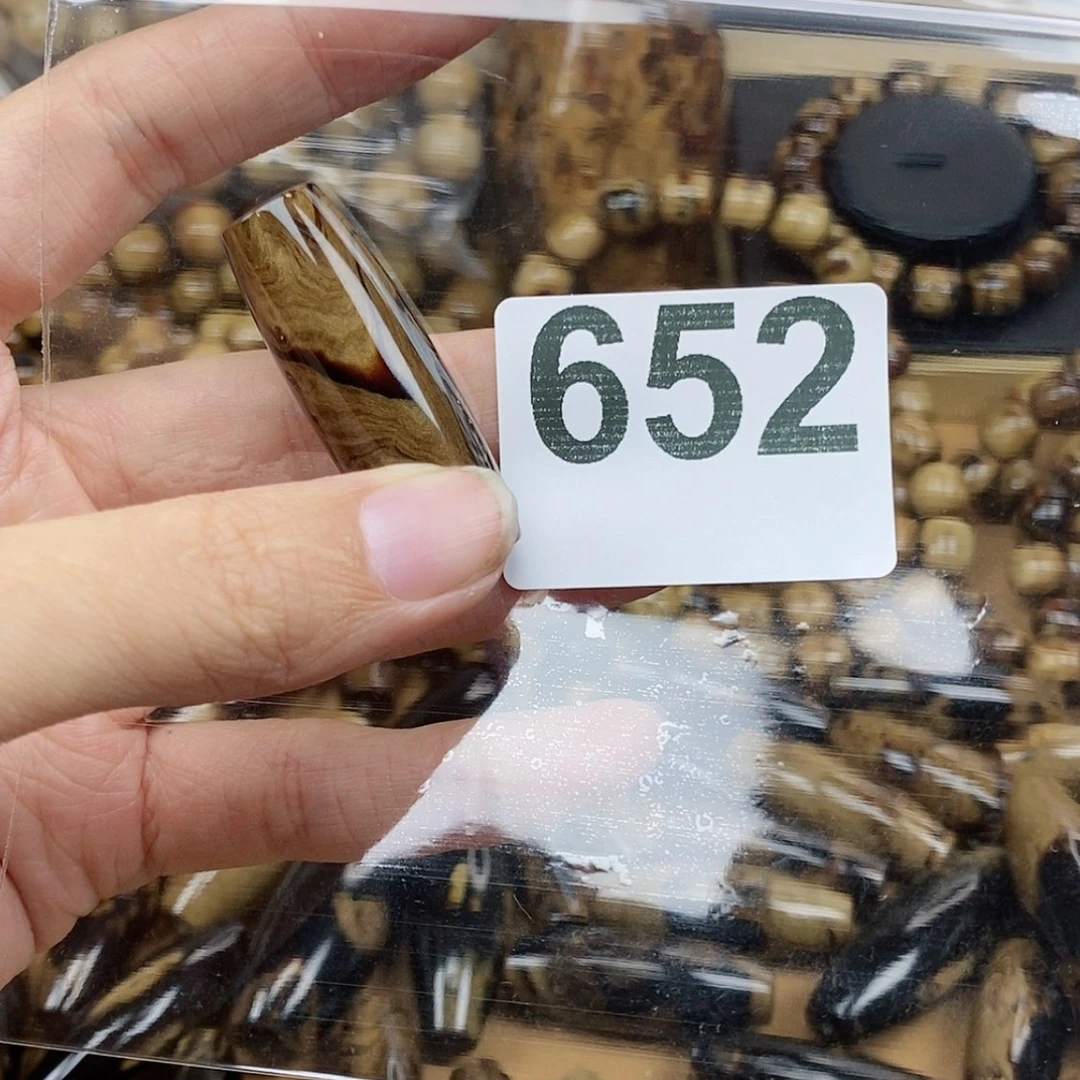 【闪购商品】柳柳木根雕用****6天天652