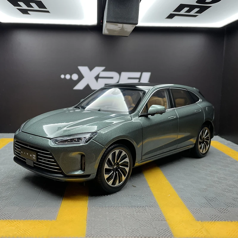 【问界M7】收藏级合金汽车模型静态摆件
