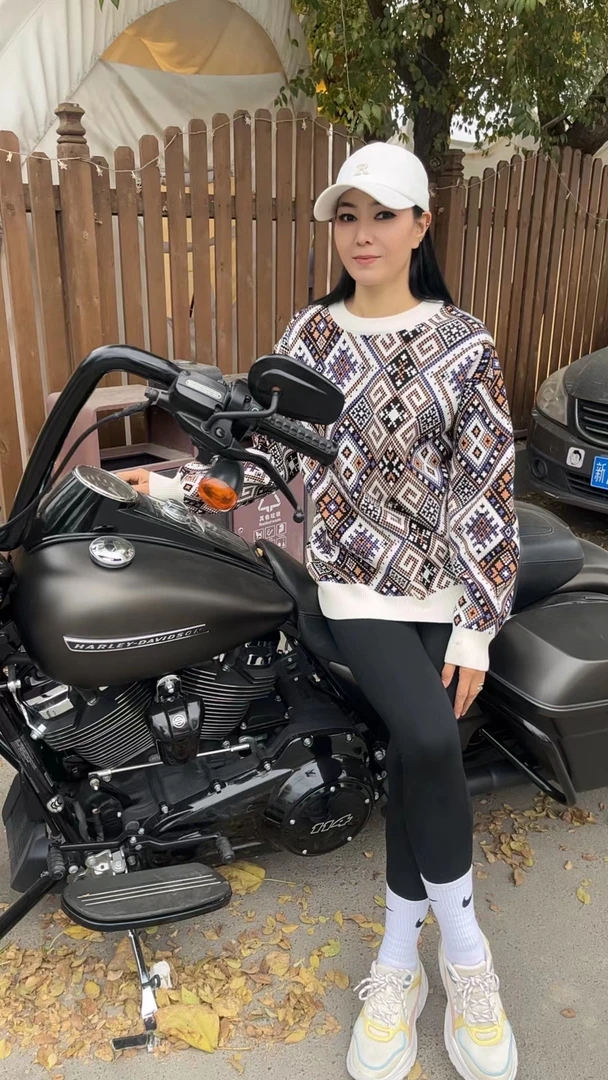 男女通款民族风艾特莱斯气质时尚设计师长款日常显瘦优雅毛衣针织