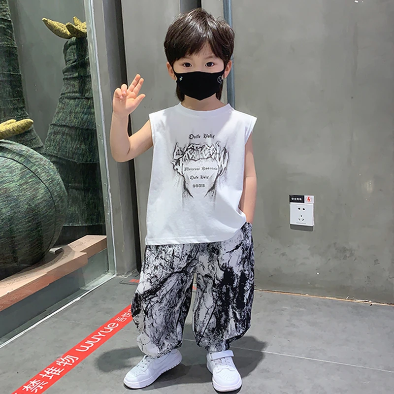 男童夏季无袖套装2025新款洋气儿童运动宝宝夏装时髦背心两件套潮