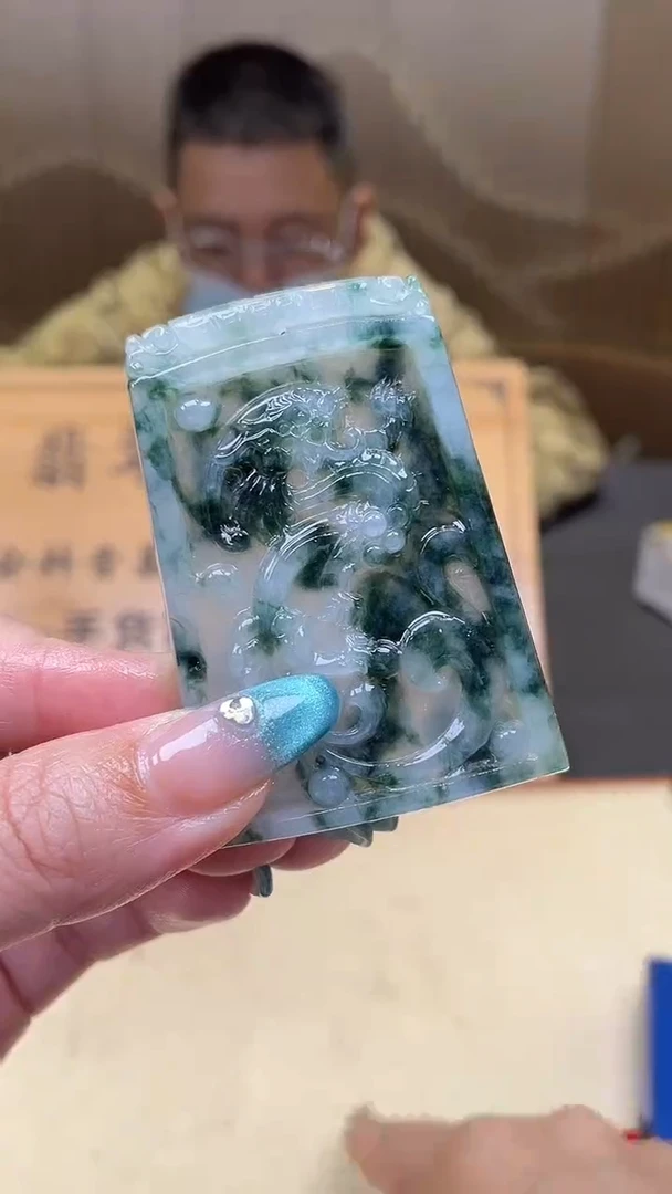 【闪购商品】定制翡翠未镶嵌        *18