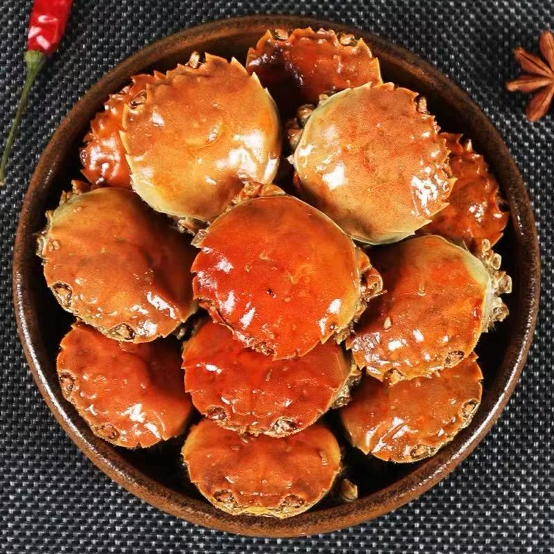 即食香辣蟹发3罐450克一罐，加热后食用，（收到冷冻保存）