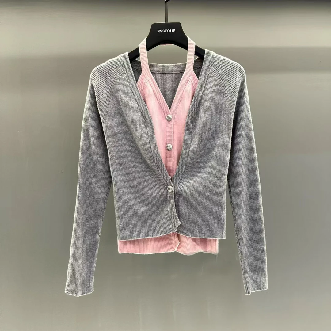 纯欲风挂脖吊带假两件背心女秋冬新款设计感小众针织开衫上衣