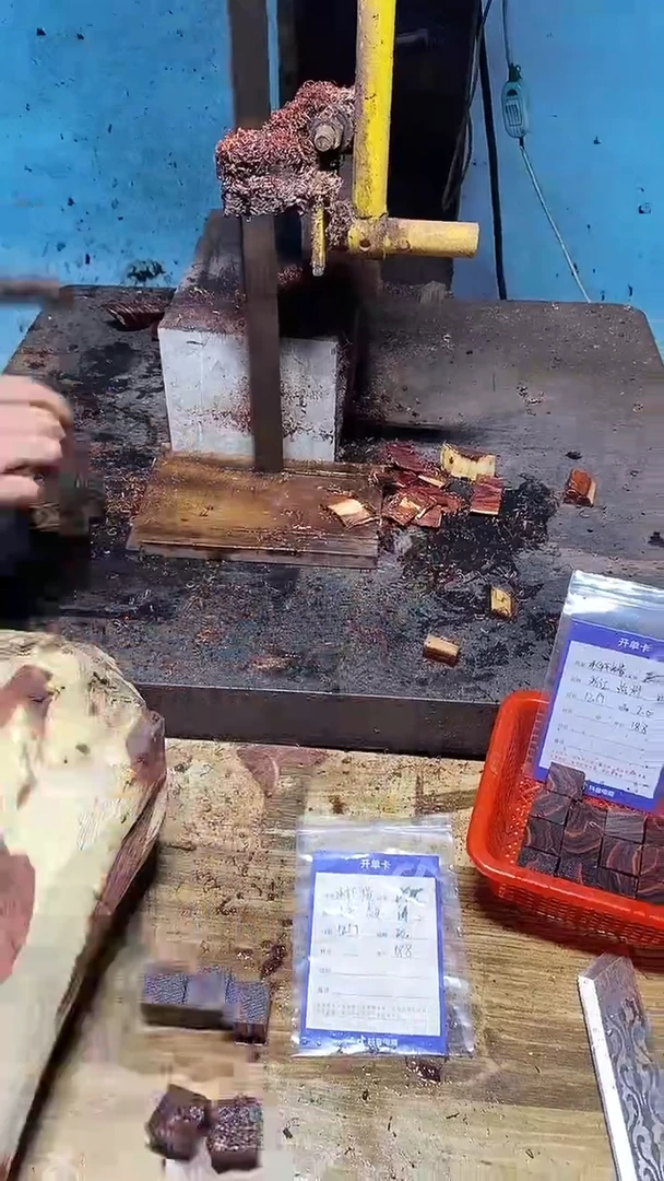 【闪购商品】雕刻木材定制手串2.0不退换