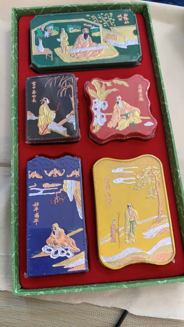 行149；睢阳五老彩墨套墨五个一组约460g左右一套