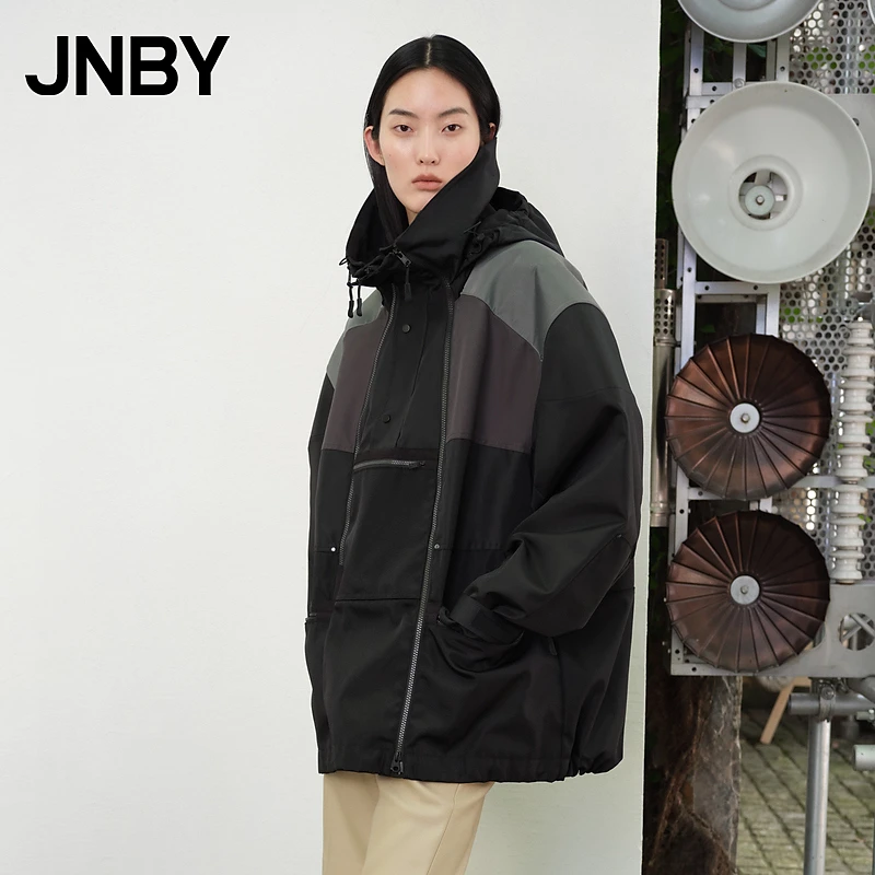 JNBY/江南布衣春秋风衣女立领户外夹克混纺拼接宽松外套5O9911200