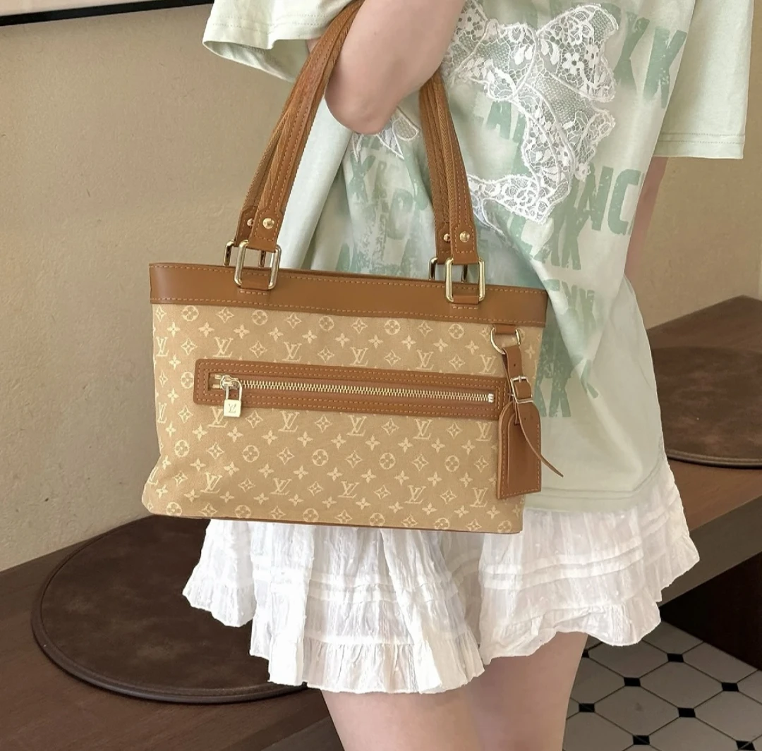 95新 LouisVuitton/路易威登 LV丹宁单肩腋下包
