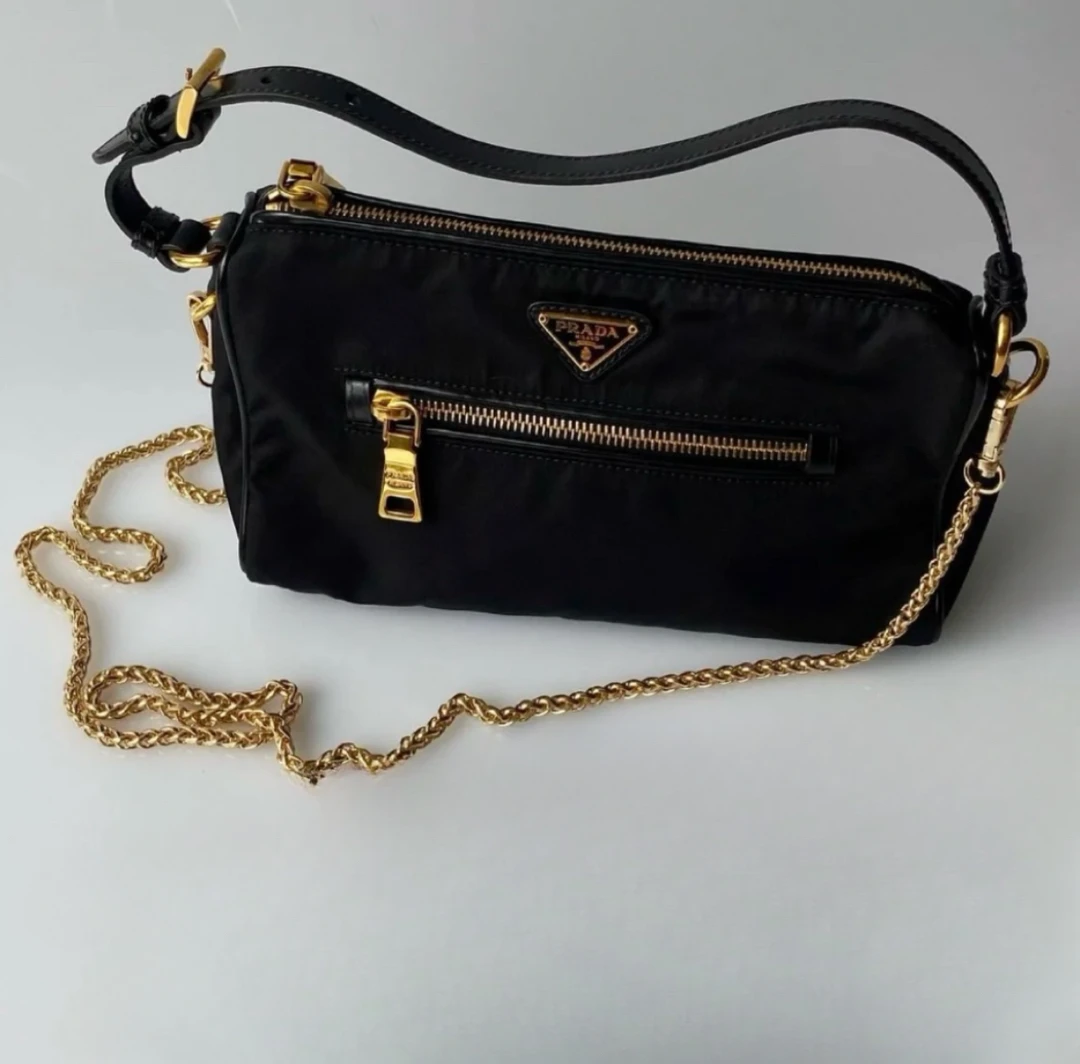 95新 Prada/普拉达 Prada黑金单肩腋下包