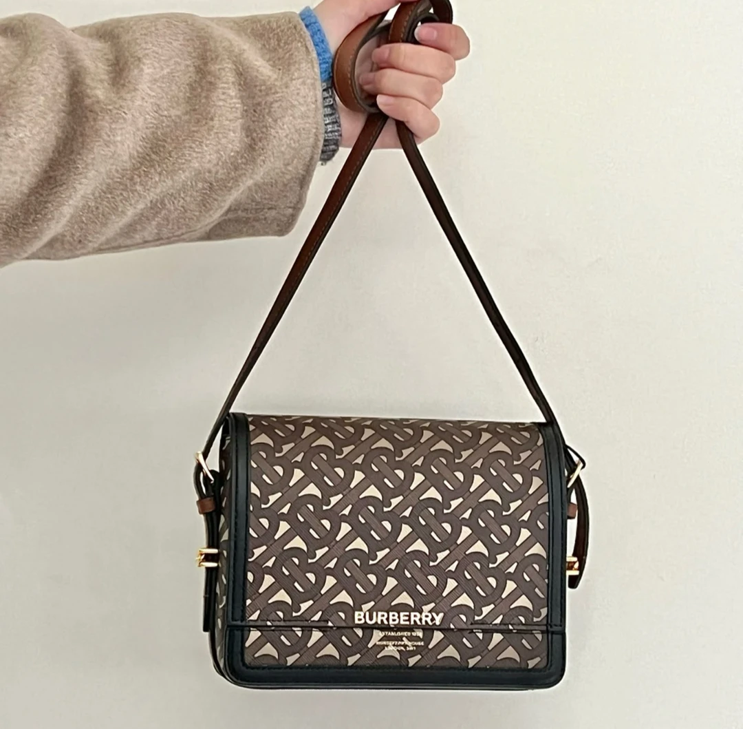 95新 BURBERRY/博柏利 BURBERRY/博柏利 斜挎包