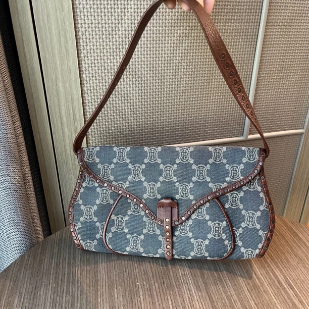 95新 Celine/思琳 Celine丹宁腋下包