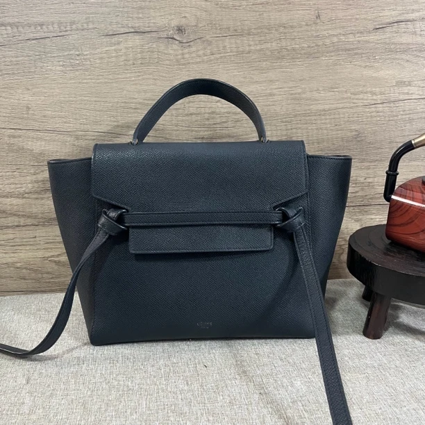 95新 Celine/思琳 Celine/思琳 黑色鲶鱼