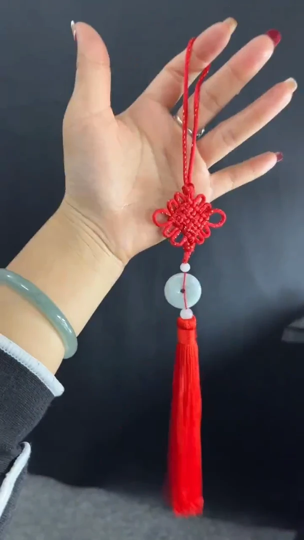 【闪购商品】翡翠颈饰未镶嵌车挂