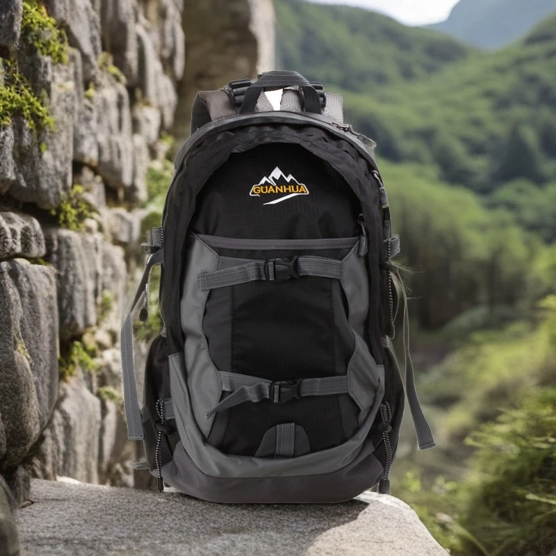 户外35升登山背包男大容量旅行双肩包长途出差行李包务工返乡背包