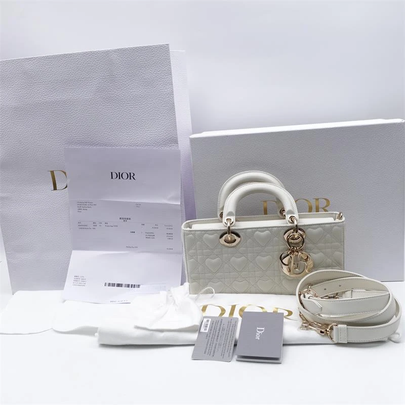 95新  迪奥 Lady白色心形压纹横版戴妃包/T_ZY0000335412