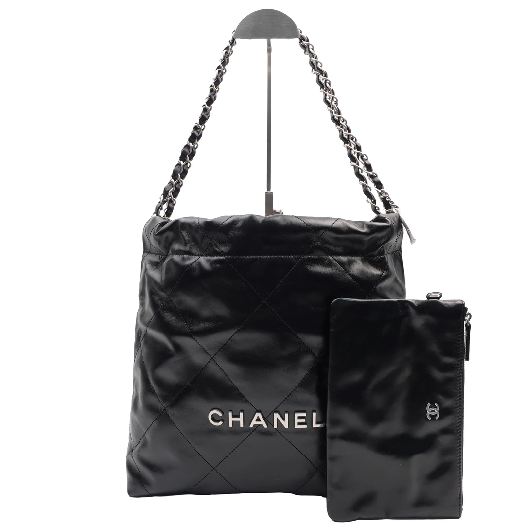 全新未使用 Chanel/香奈儿 22bag垃圾袋中号黑银单肩包/预定链接