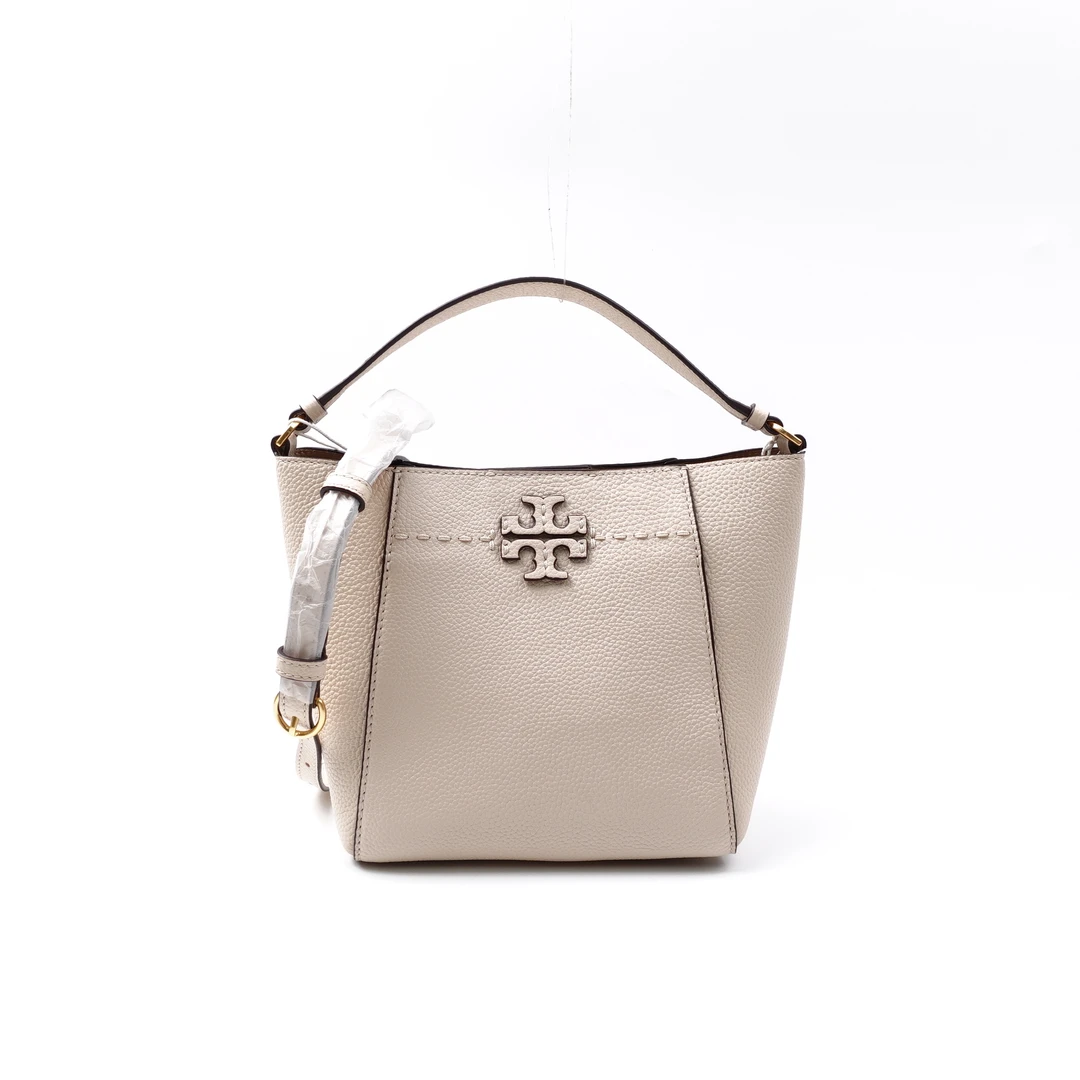99新 TORY BURCH/汤丽柏琦 米白色荔枝纹水桶单肩包CLKJMYC0005