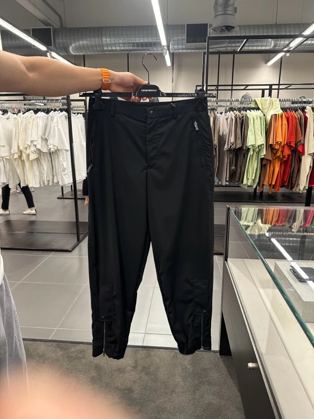 Emporio Armani 男款羊毛时尚休闲裤