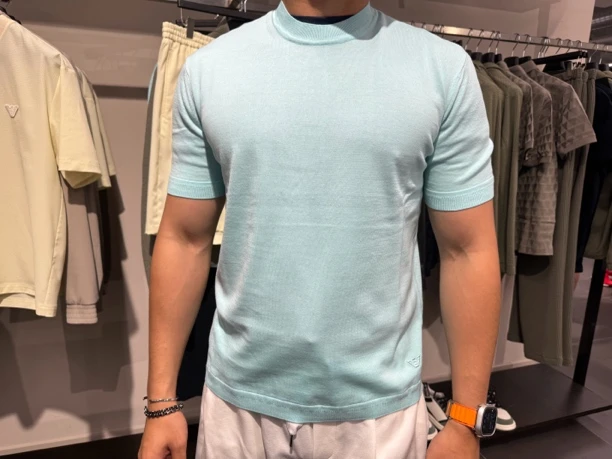 上新 阿玛尼 Emporio Armani 蓝色短袖