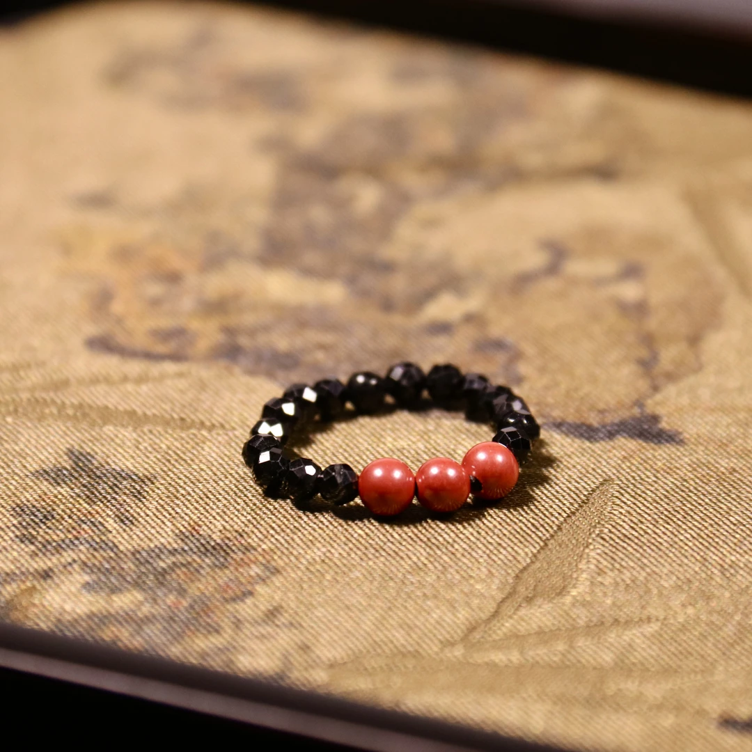 含辰砂工艺品【九华山】新人礼朱砂戒指（松紧绳）JHS00095