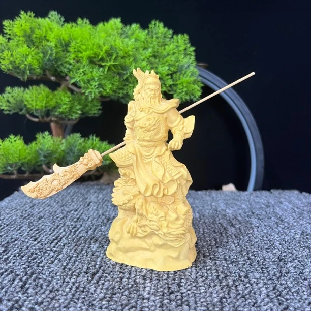 黄杨木御龙关公木雕工艺品12公分 15公分