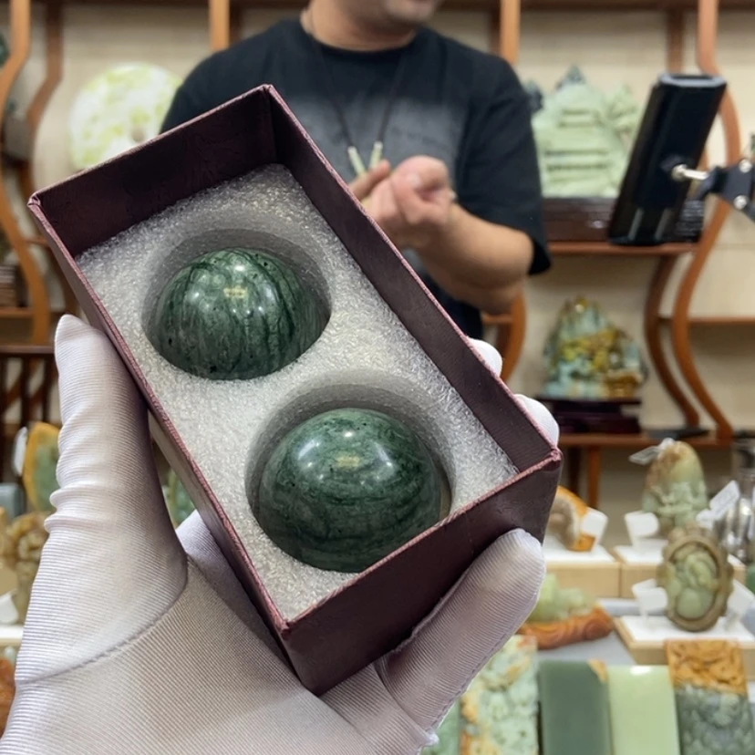 【闪购商品】蛇纹石玉手把未镶嵌