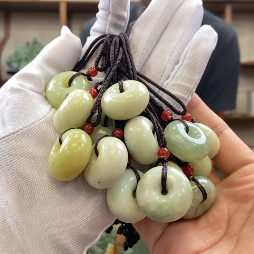 【闪购商品】蛇纹石玉吊坠（多样性发一未镶嵌