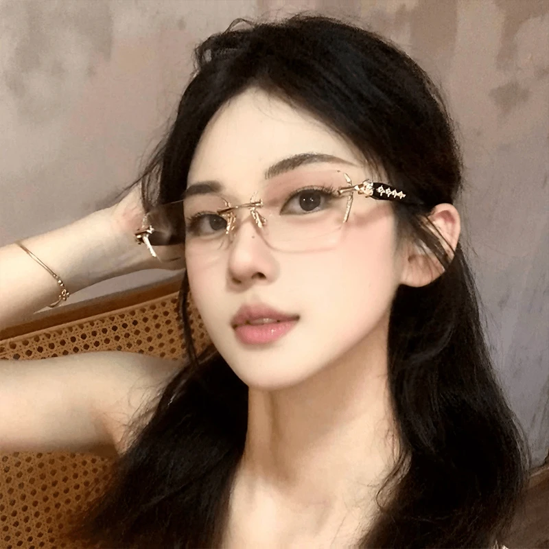 2024新款防蓝光无框切边女金属重工艺素颜眼镜时尚复古辣妹欧美风