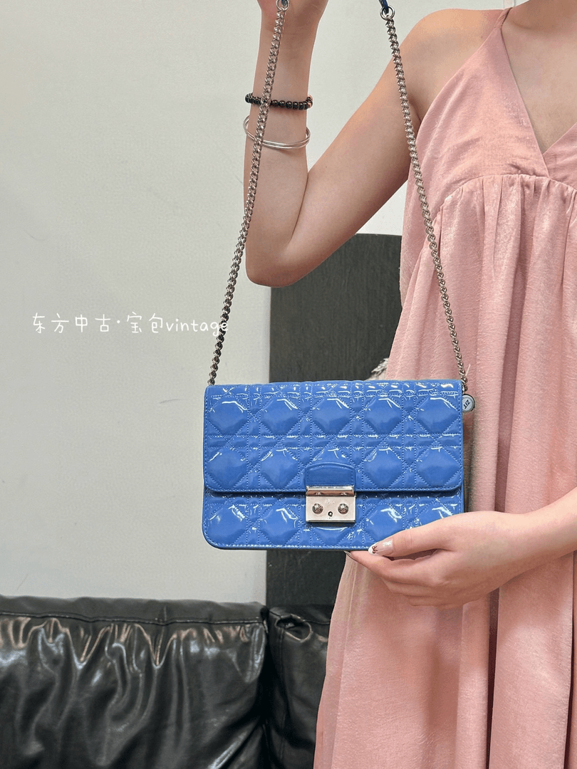 95新 DIOR/迪奥 （K）dior 蓝色漆皮斜挎包