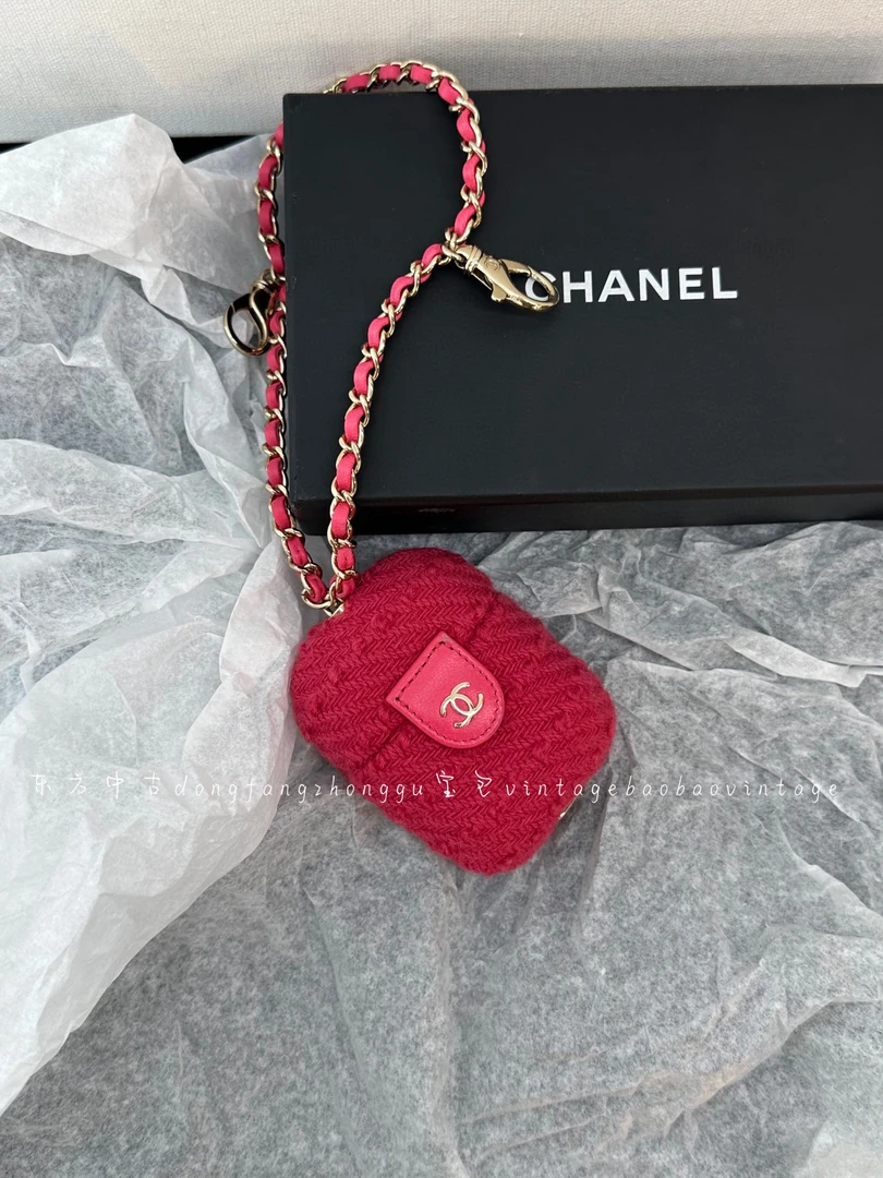 95新 Chanel/香奈儿 chanel 玫粉色针织耳机包手拿包