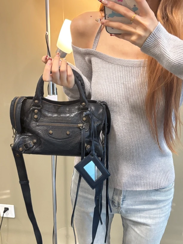 95新 Balenciaga/巴黎世家  巴黎世家藏青小号mini机车斜挎包(K)