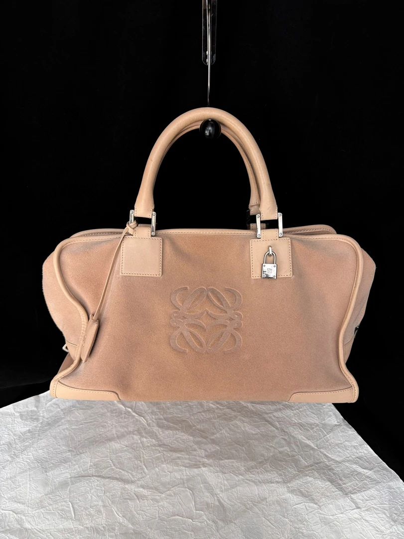 95新 LOEWE/罗意威  loewe 粉色麂皮亚马逊小号手提包