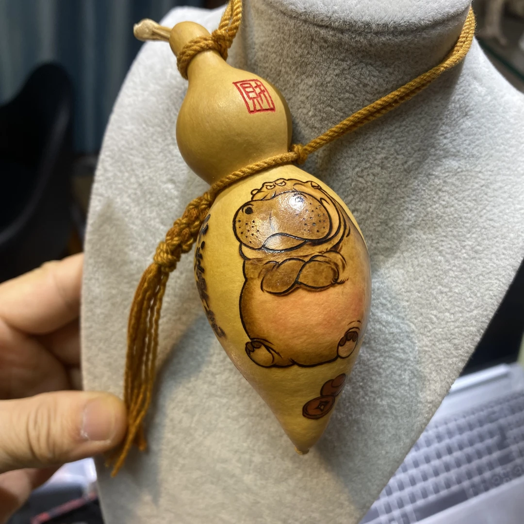 非遗烫画葫芦不发脾气只发财