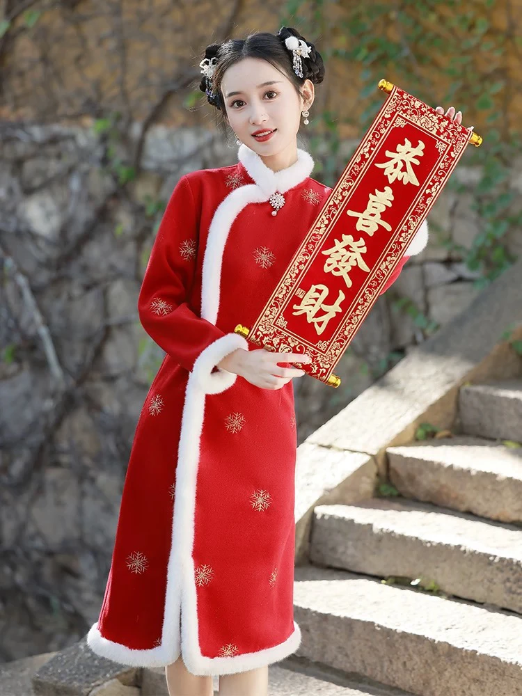 V-2168 惜红衣 软呢子 冬款加厚年轻款改良旗袍95cm短款