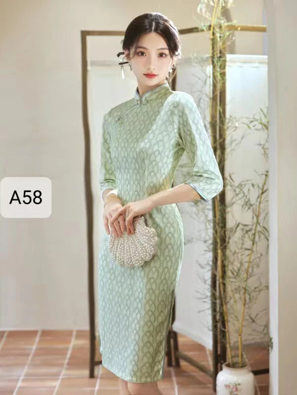 V-2197 清婉 植绒蕾丝 春秋款 年轻款改良旗袍110cm长款