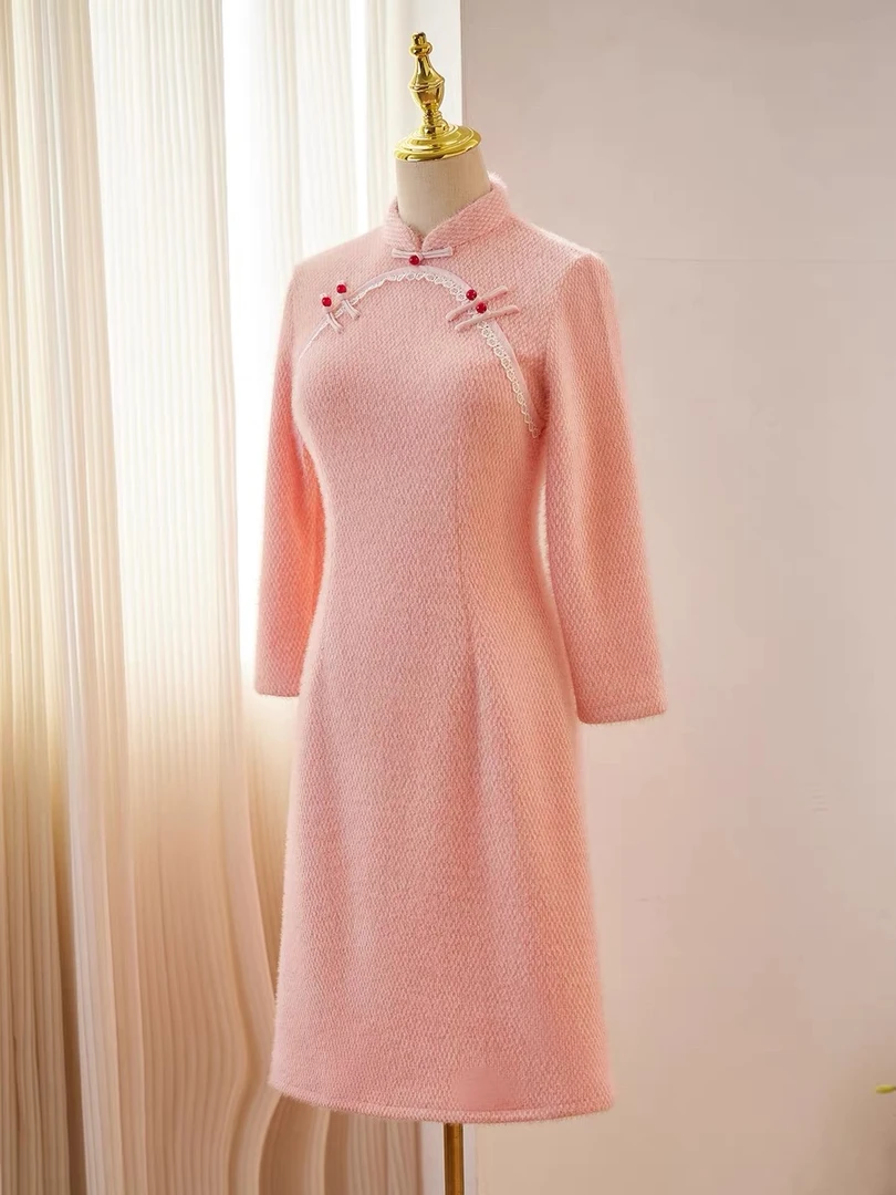 V-2103 粉色雪尼尔 冬款加厚年轻款改良旗袍 100cm 中长款