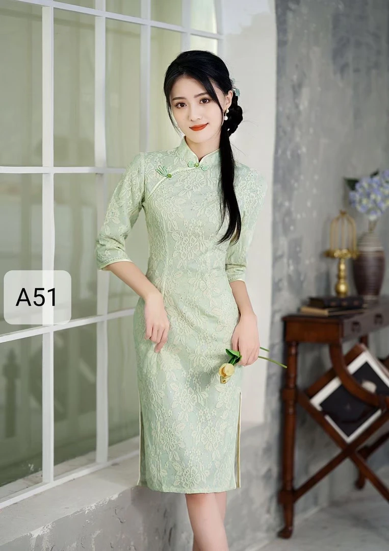 V-2198 雪中春信 植绒蕾丝 春秋款 年轻款改良旗袍110cm长款