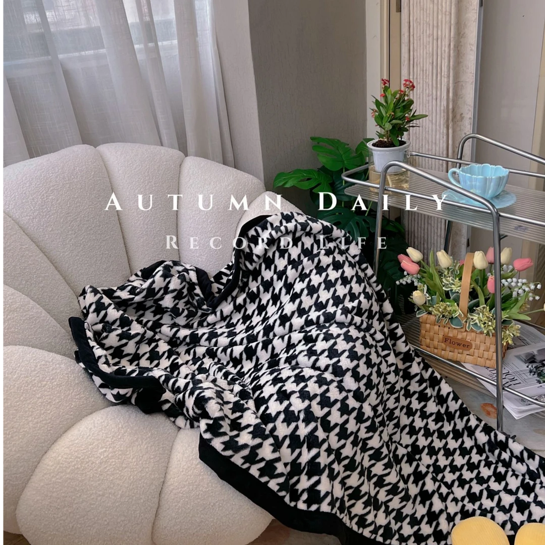 高级感千鸟格法兰绒办公室午睡毯子沙发盖毯冬季加厚披肩毛毯搭毯