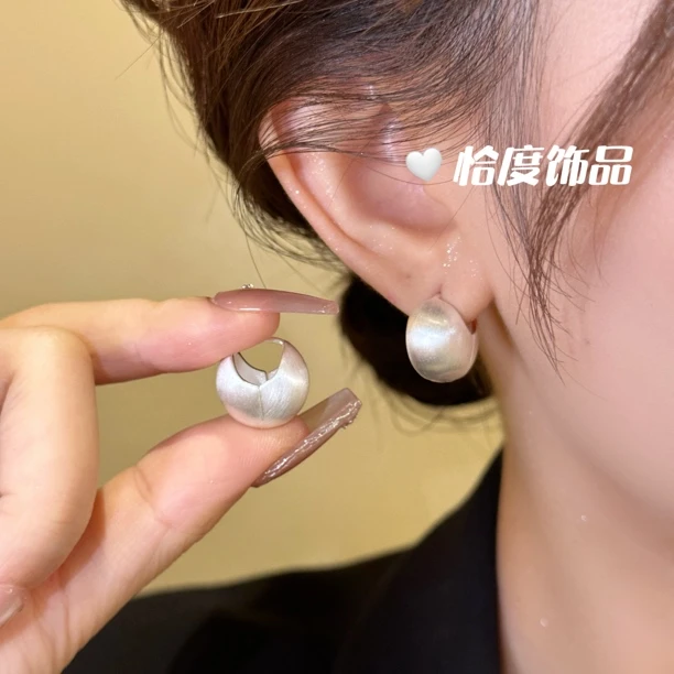 金属拉丝工艺小众独特轻奢耳扣