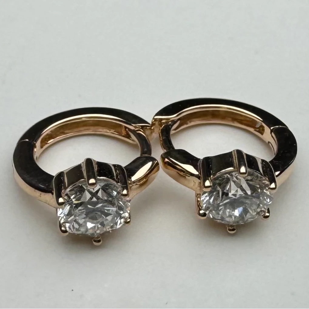 实验室培育钻石18K金培育钻石单钻耳骨扣  六爪款 内直径6mm