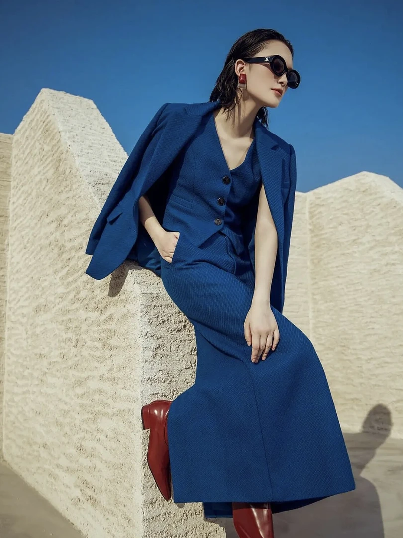 希瑞【209.9-399.9】设计师女装时尚潮流