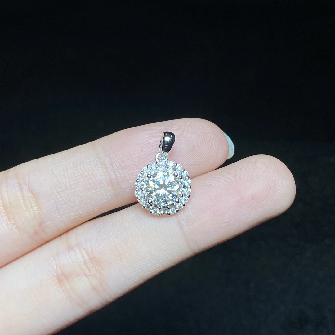 925银莫桑石银制品 【小北好物】莫桑吊坠26-16QH144X271【约6*6mm】