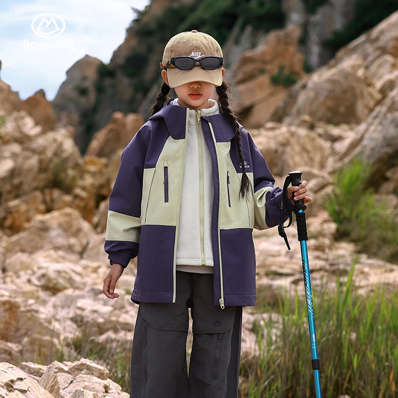 BANDOCIN/半度闲女童户外三合一登山服秋冬连帽保暖徒步三防外套
