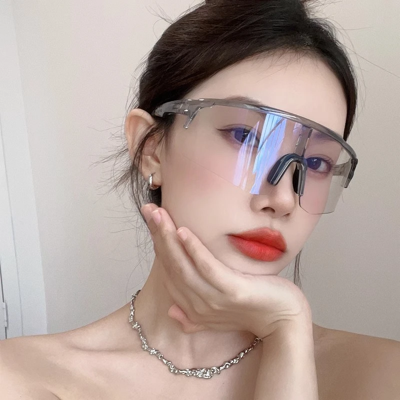 新款秋冬季日夜两用变色骑行镜女防风登山护目镜运动跑步墨镜男