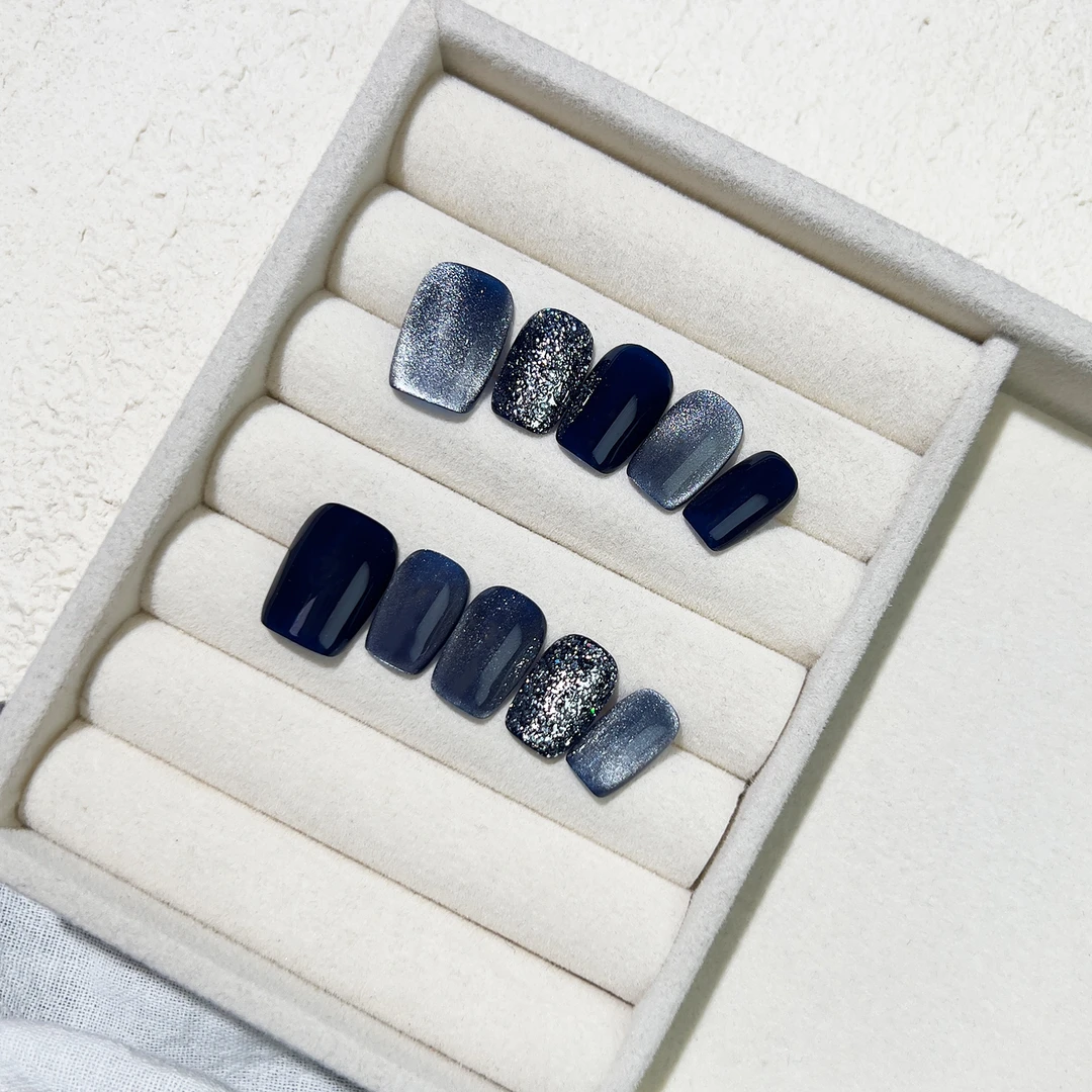 秋冬款蓝色宽光爆闪猫眼穿戴甲跳色高级感甜辣短款穿戴式美甲甲片