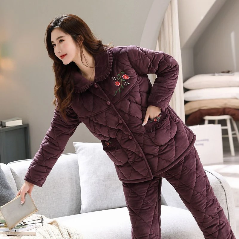 睡衣女士冬季珊瑚绒三层夹棉中老年妈妈加厚法兰绒保暖家居服套装