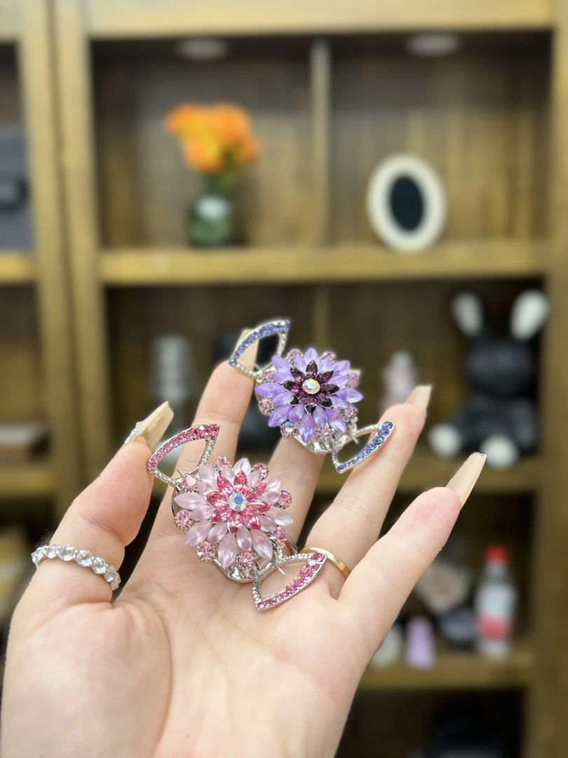 【禧上奢饰 & YOUJI】YJ888YFCA-FS高奢系列2743设计师高定螃蟹夹女