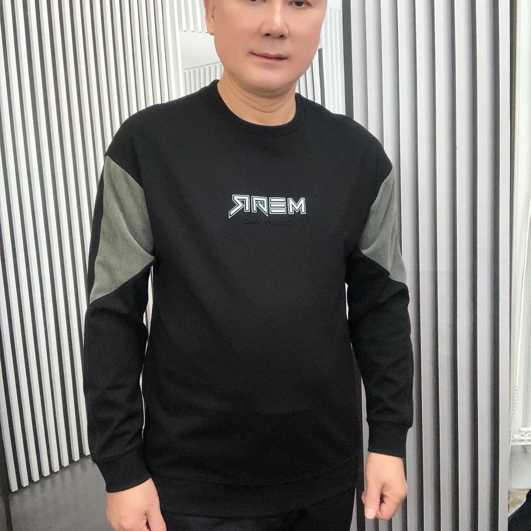 26188（会）春季新款时尚休闲卫衣