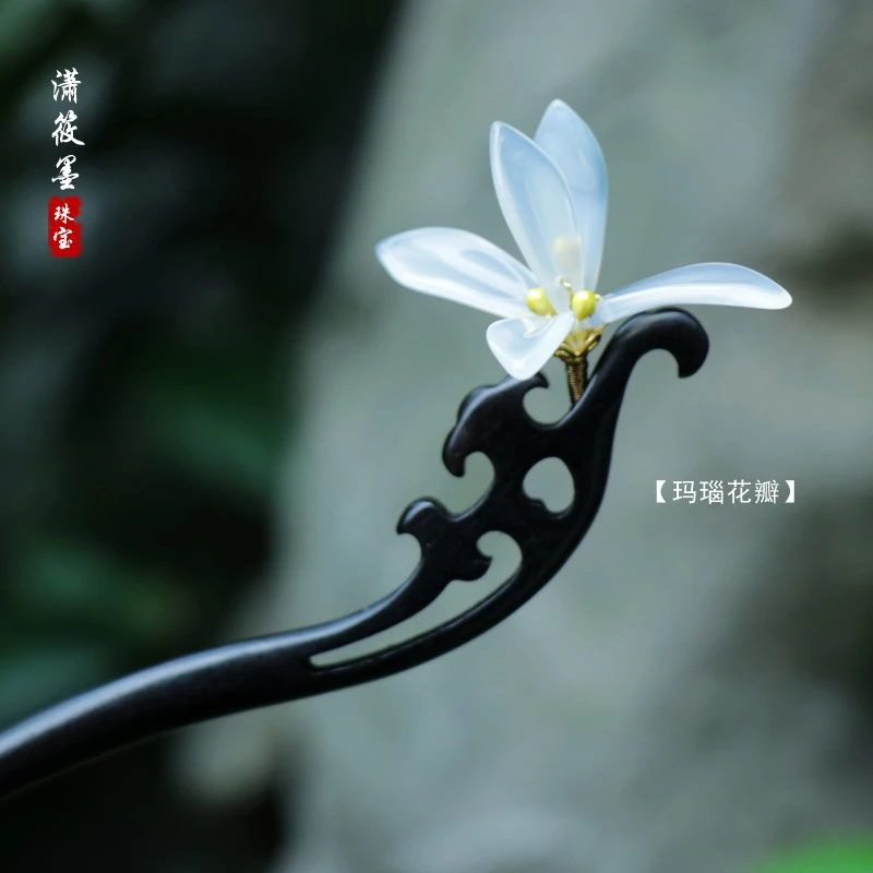 潇筱墨原创玉髓玛瑙手工兰花黑檀木发簪饰品