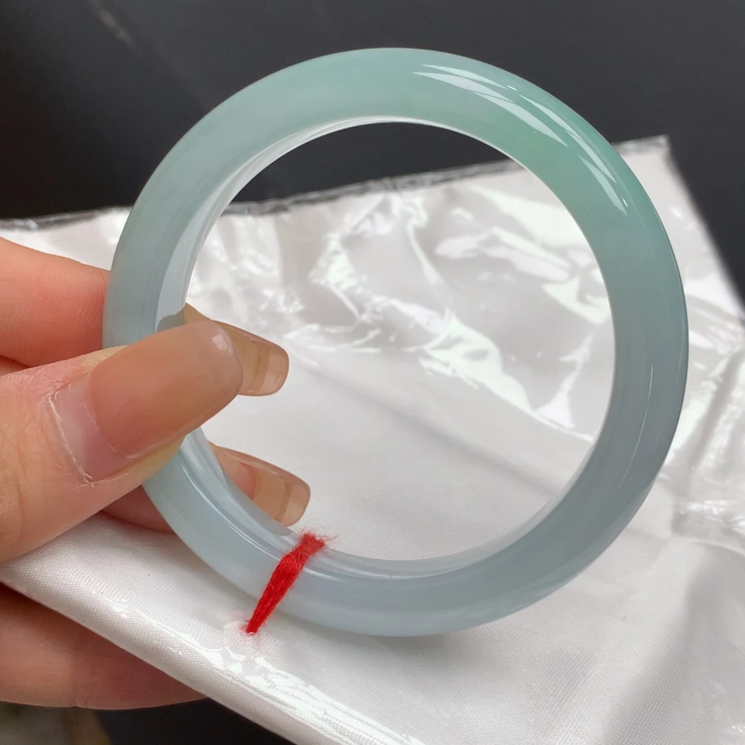 翡翠手镯未镶嵌翡翠手镯未镶嵌53.6圈口