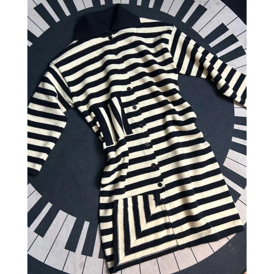 条纹百搭针织羊毛开衫连衣裙55008